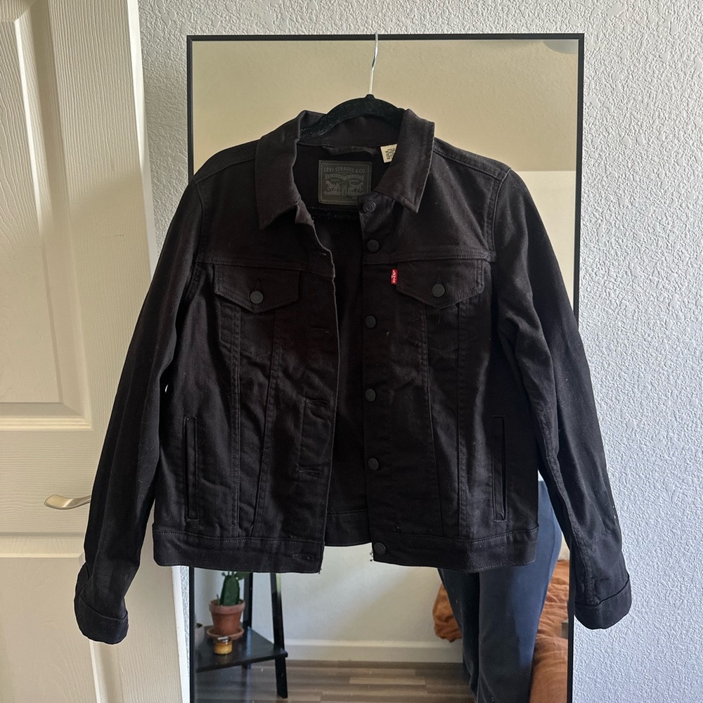Levi’s Black Jean Jacket